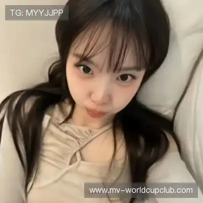 骆铖柳